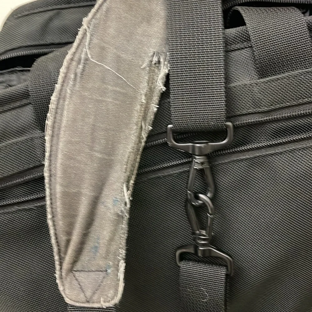 Tumi Alpha Expandable Laptop Bag in Black